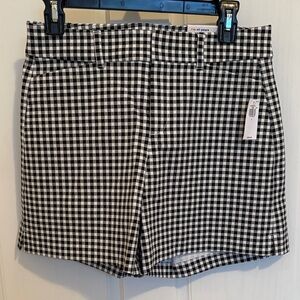Old Navy Black and White Checkered Women Shorts